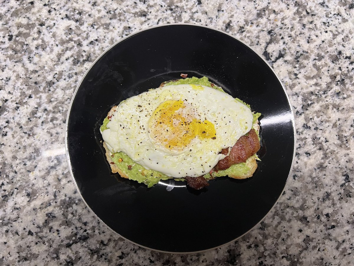 like i can't stop dreaming abt her </3333