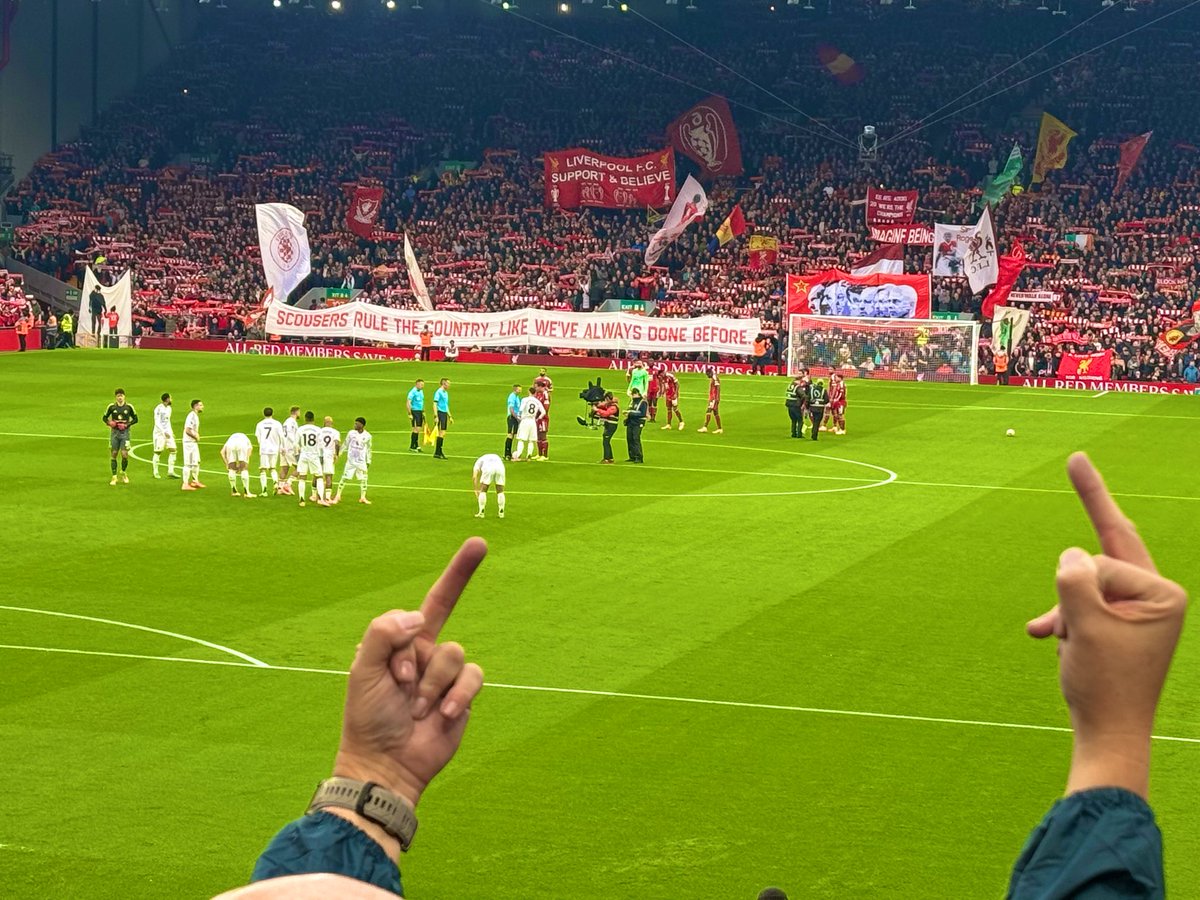 dipsMUFC's tweet image. UP THE REDS!! #MUFC