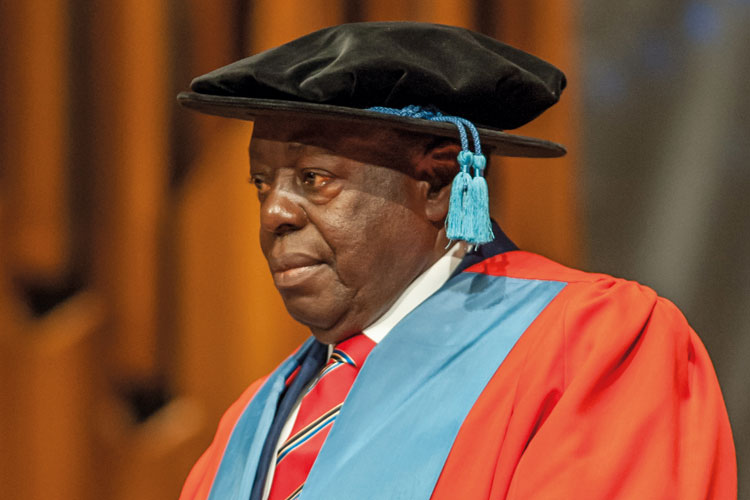 Nigeria Facing Economic Freefall as Investors Pull Out Over Debt Crisis — Afe Babalola Blames Tinubu’s Leadership parallelfactsnews.com/nigeria-facing…