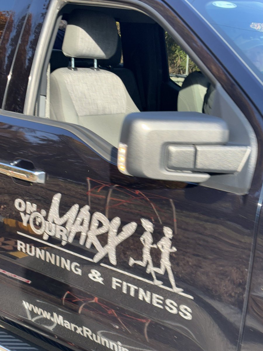 Groton Dunstable XC at the 12.4 and 22.6 mile water stop for the annual Baystate Marathon volunteer effort.  So much fun cheering on all the athletes! <a href="/GDCrusaders/">Athletics</a> <a href="/GDBoosters/">GD Athletic Boosters</a> <a href="/TU4Community/">Team Up 4 Community</a> <a href="/Grotonherald/">Mingolelli</a>