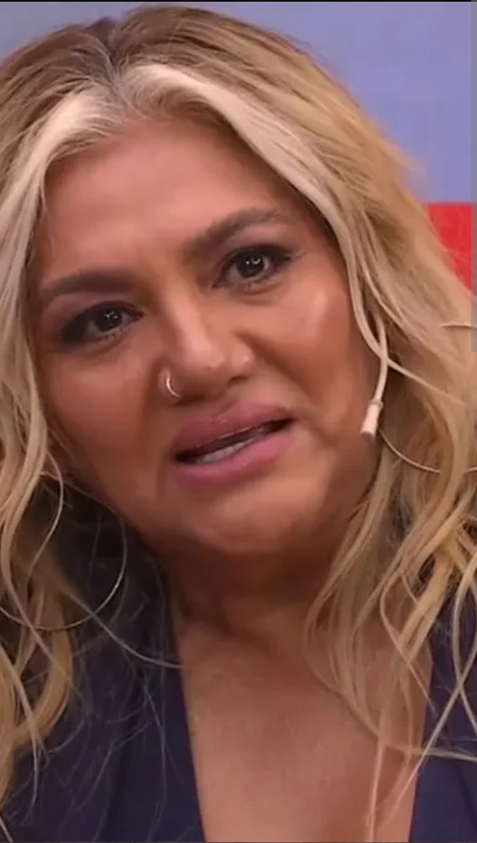 Si te critica ésta grone sucia, fiera y patas chorreadas quiere decir que vamos por buen camino.