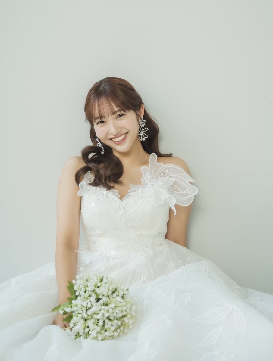 これは一体なんの写真なんですかね？🧐
しかし、改めてご結婚おめでとうございます🎉
#藤本万梨乃 #めざましテレビ #Mrサンデー #フジテレビアナウンサー