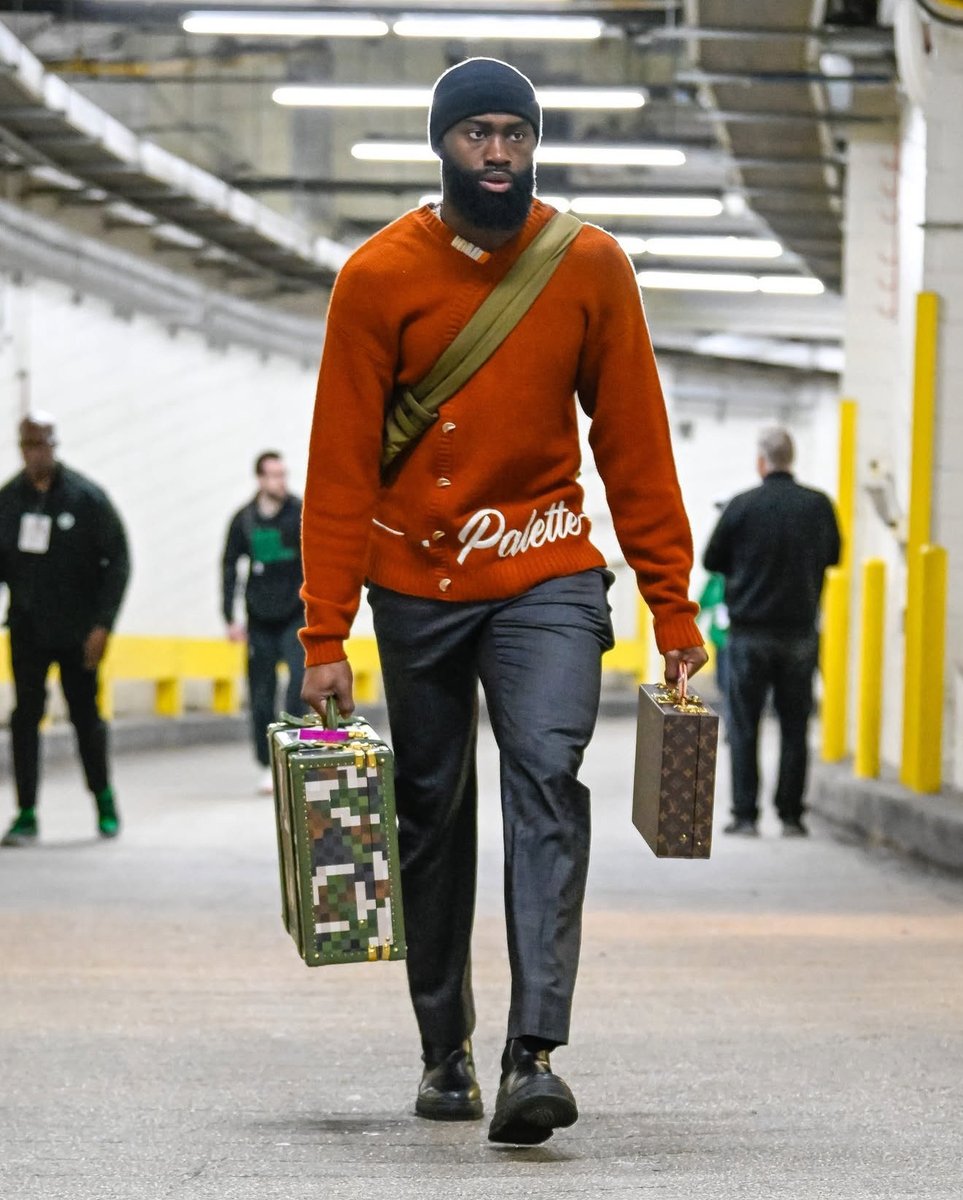 GoodMannersInc's tweet photo. Launched a brand this weekend! Introducing the Palette Heritage Cardigan. Some pieces aren’t made for a season…they’re made for generations. Available Now at https://t.co/BbUrCll6me! https://t.co/drX5aK1Oot