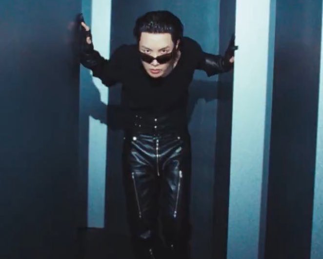 THE OUTFIT 🔥

J-HOPE IS COMING 
SPAGHETTI FEAT J-HOPE 
J-HOPE x LE SSERAFIM
#EAT_IT_UP_SPAGHETTI