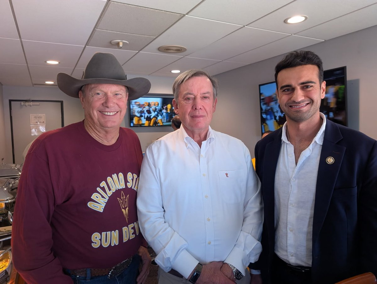markfreemanmesa's tweet photo. Mayor—President—Congressman: cheering the Sun Devil faithful onto to victory! And what a game it was! https://t.co/5dNXsQTGfi