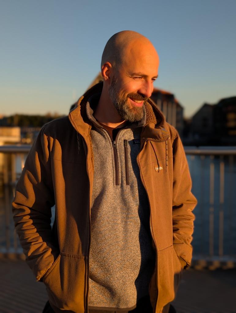 Lutz Mache tweet media