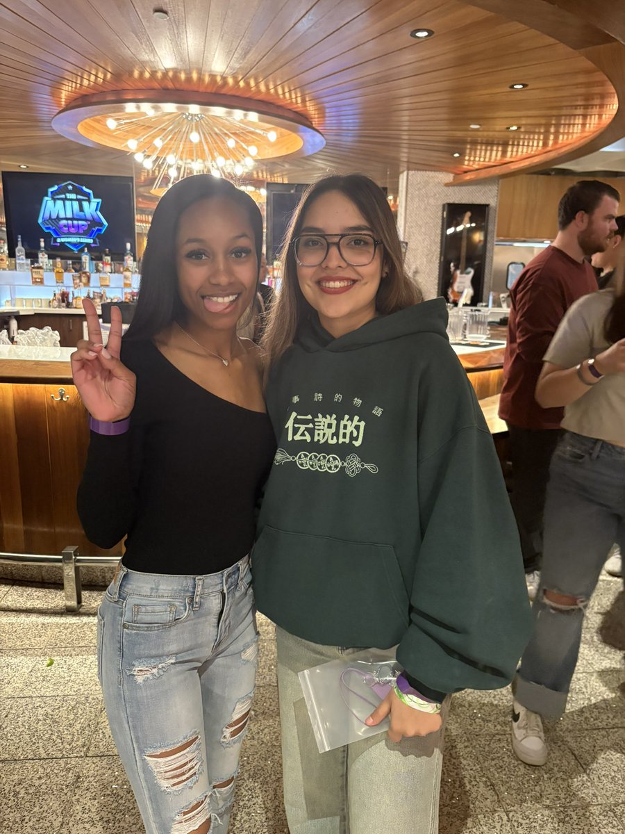 25th in the milk cup lan ($1,000) going to do better next time 👆🏽

my first year in comp so i’m just happy to see how far i’ve been able to come in my experience 🫶🏽 got to meet some amazing people and can’t wait for next year <a href="/GonnaNeedMilk/">Milk</a> <a href="/RaidiantGG/">Raidiant</a> 🩵