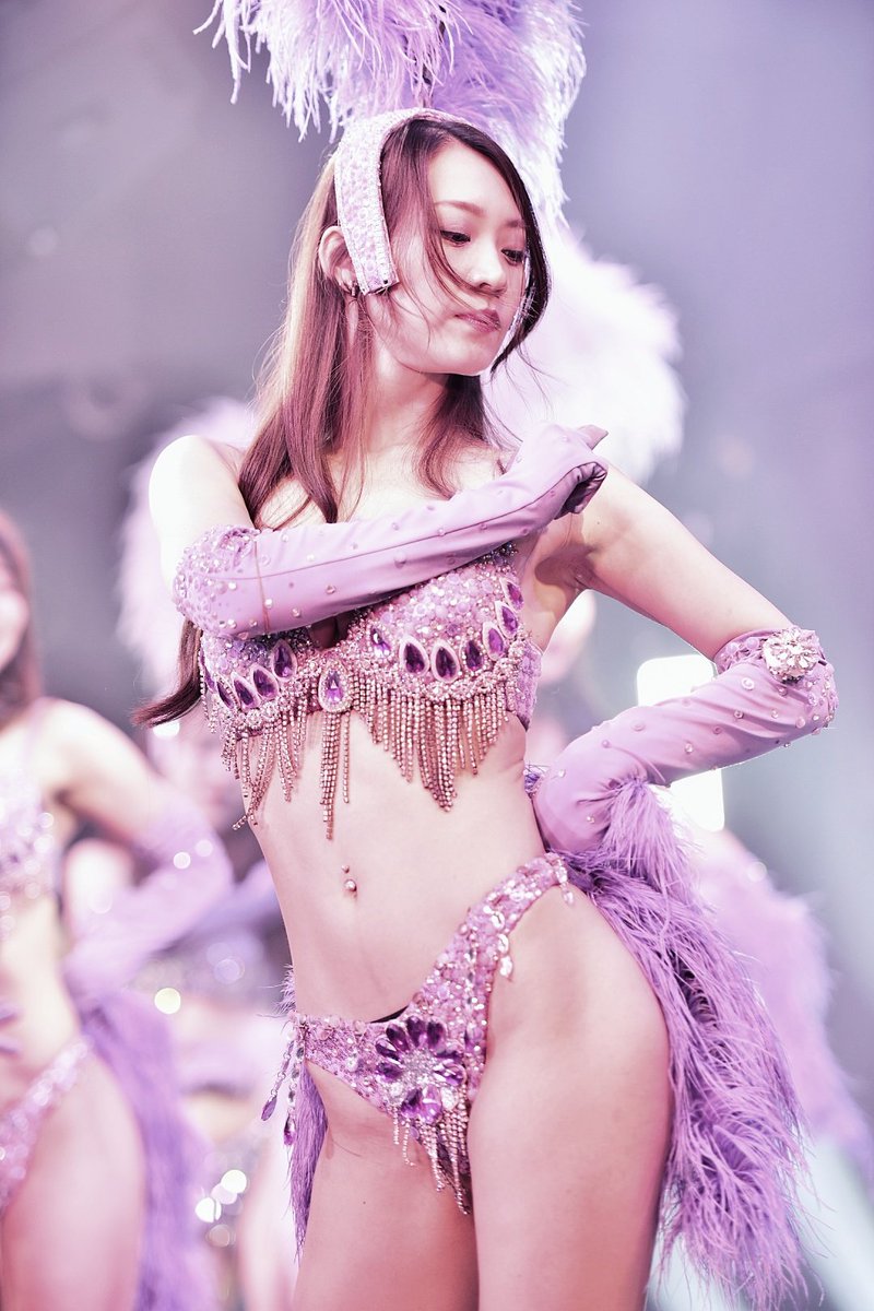 LunaさんのSambaは、絶対このパープル衣装だよね！
<a href="/burlesque_luna/">Luna🌙63</a> 
#バーレスク東京
#63angel