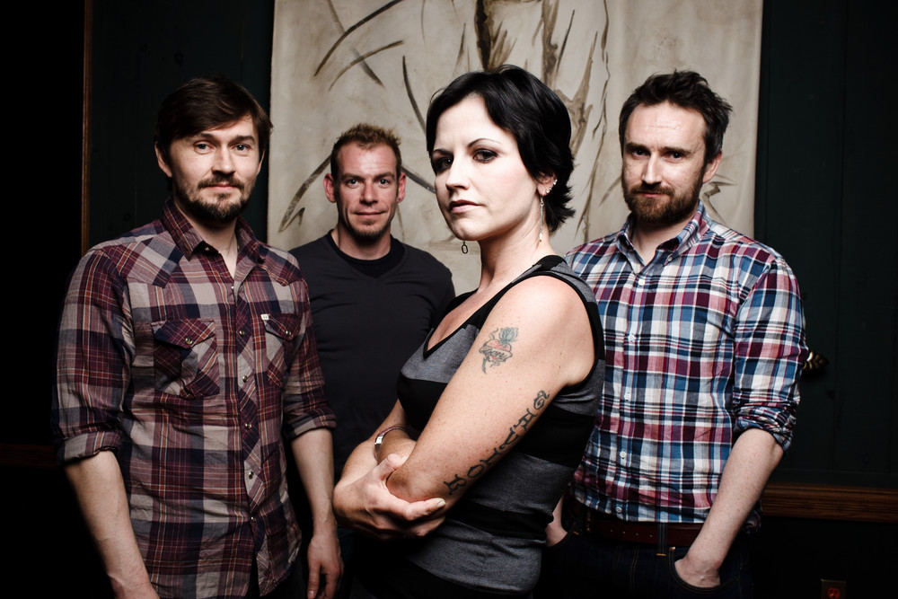 3 weeks away - Join us in ✪ Toronto on Saturday, November 15th, for the ultimate tribute to ✪ The Cranberries ✪ Early event, 5pm.  ✪ FREE.  Right here:   eventbrite.ca/e/the-cranberr…