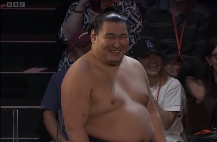 <a href="/sumostatscom/">sumostats</a> Hoshoryu face when he saw the soy sauce bottle 🥰