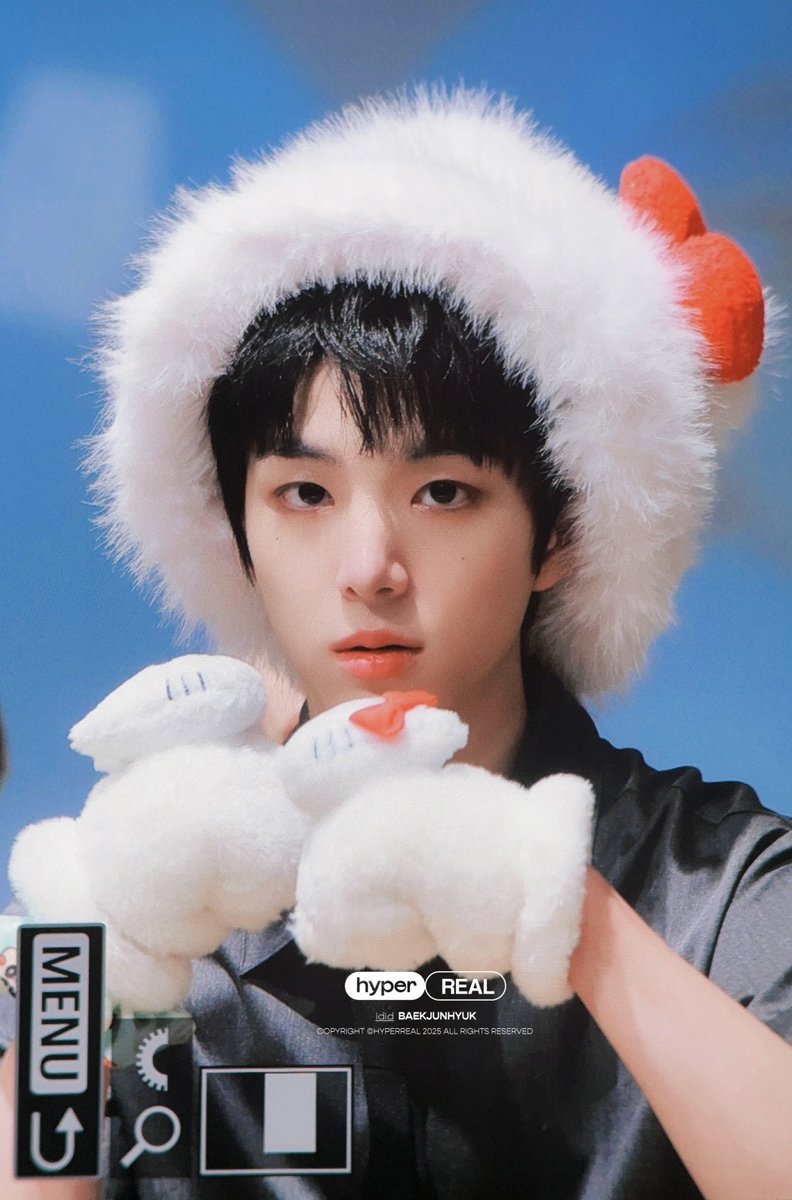 hyperreal tweet media