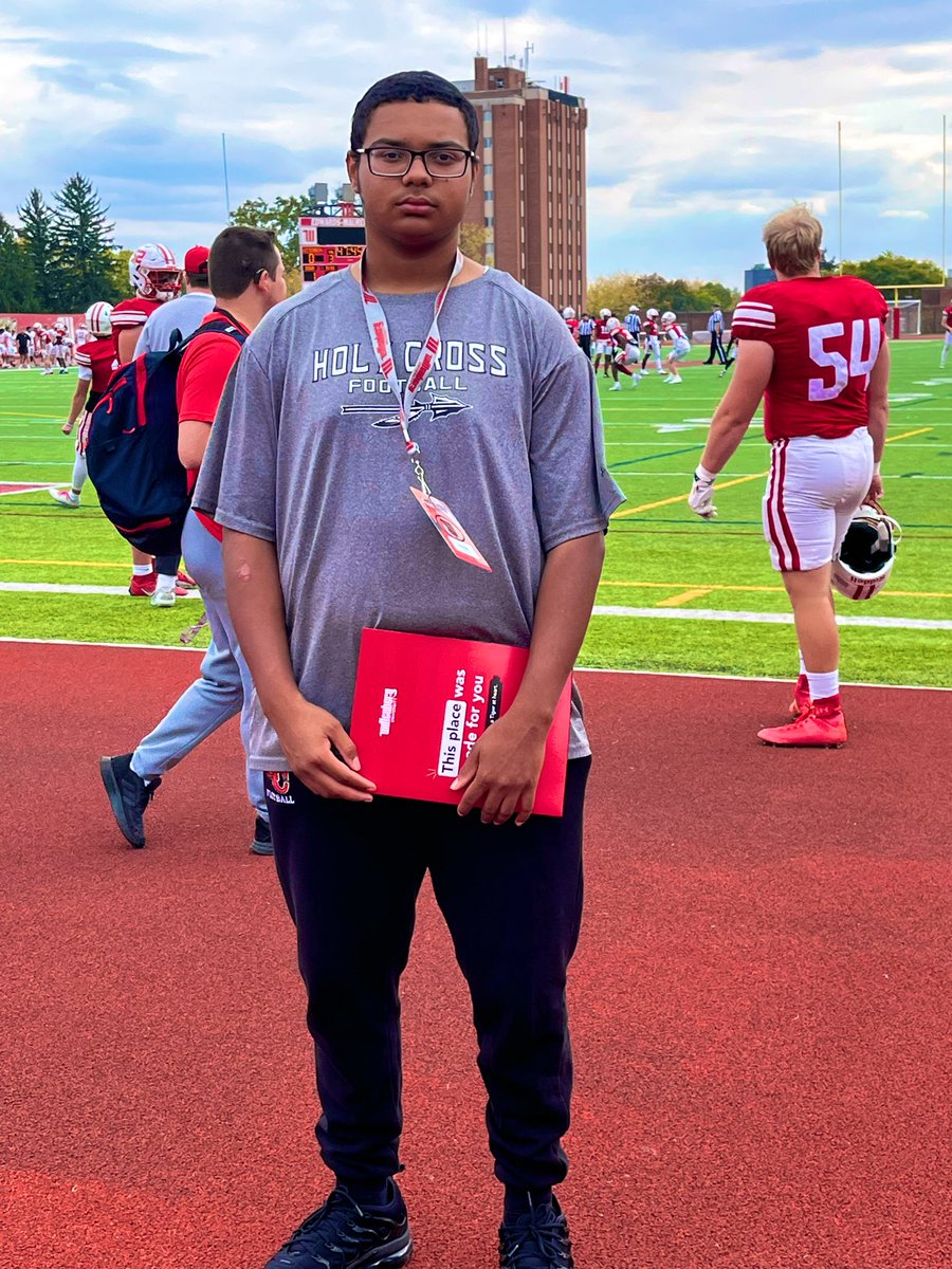 FiggsTrevin's tweet photo. Had a great time on my game day visit to Wittenberg University 🔴⚪️! Thank you to the coaching staff for the hospitality and the opportunity to learn more about the program.
@WittFootball @JoeNemith3 @JimCollins_FB https://t.co/7WaTI6glIB