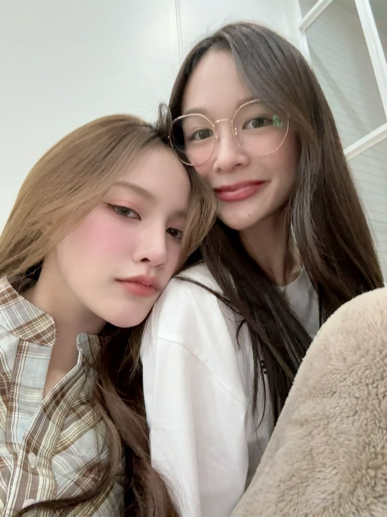 แต่หนูมีน้องเบ๊บเป็นของตัวเองนะคะ 😎

QUEENBABE NOW I FEEL 
#DangerousQueenEP3