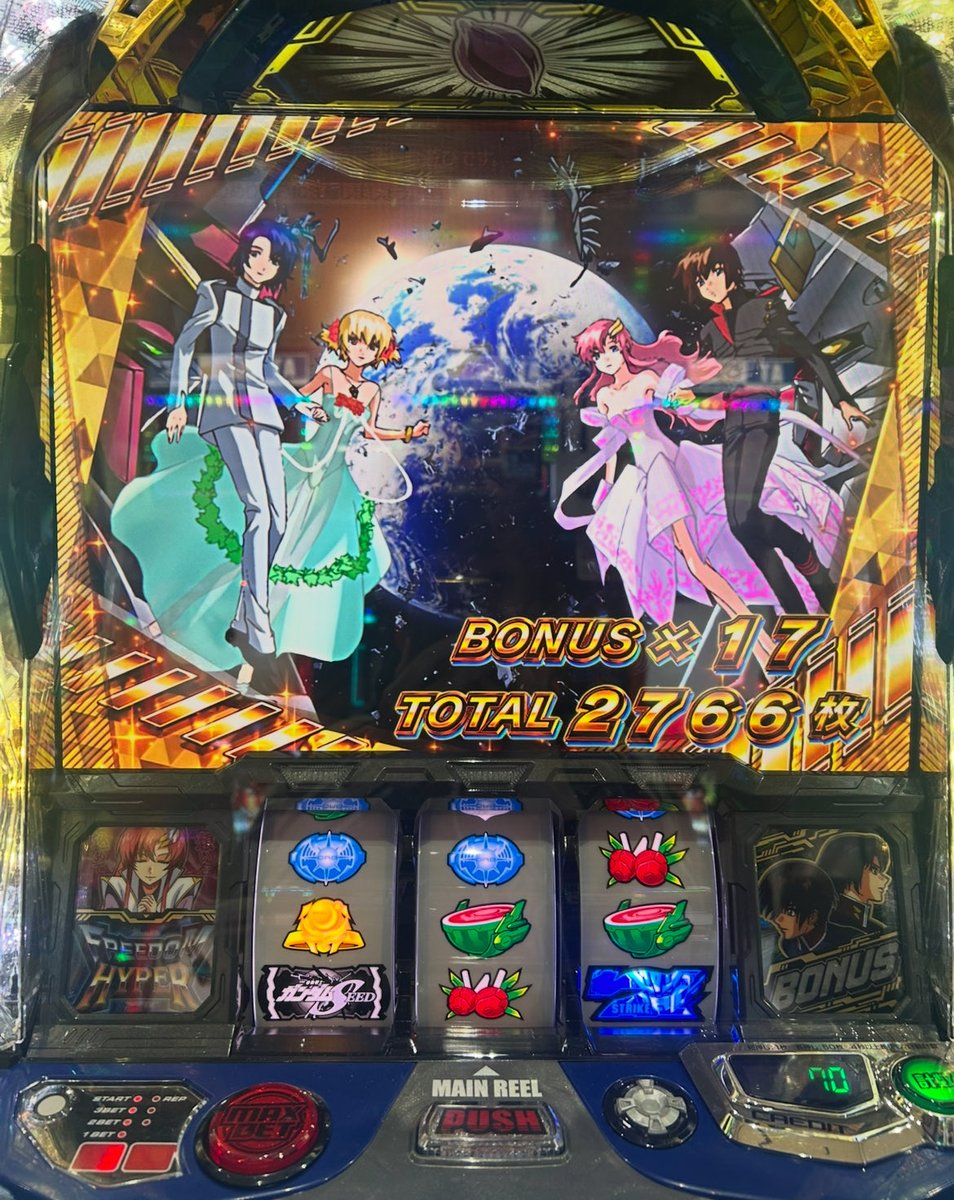 mew_sl7's tweet photo. クレアの6は合算1/125でかどおわ

そういえばガンダムの6も打ちました https://t.co/nt6NeFYwSb
