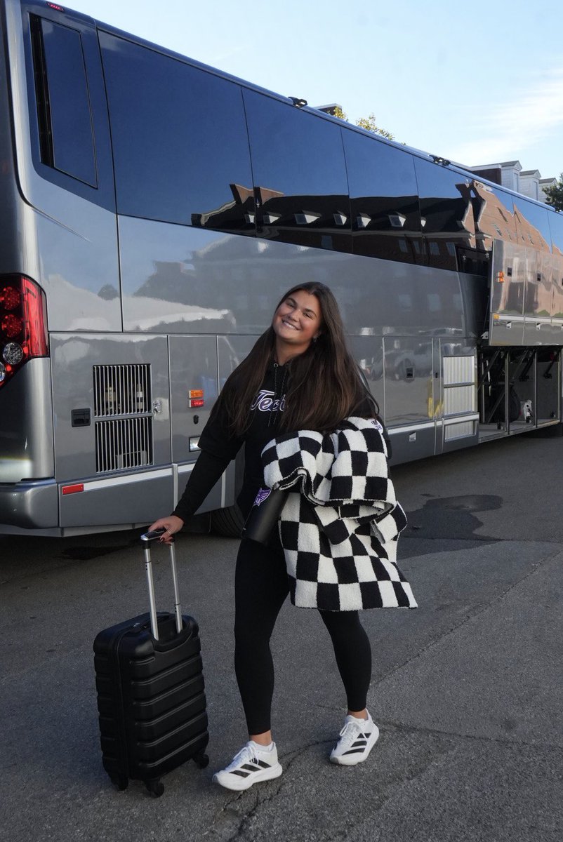 Alex Epperson tweet media