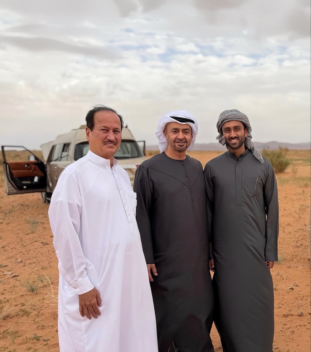 مقناص 
سيدي صاحب السمو الشيخ محمد بن زايد آل نهيان، رئيس الدولة حفظه اللّٰه ورعاه ، 

رجل الاعمال حسين سجواني