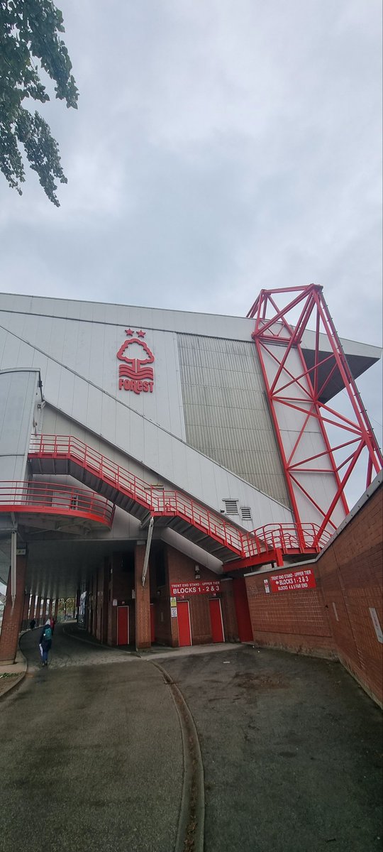 SirChanyi's tweet image. Almost got lost in the Forest but later on got to The City Ground. Sports and Tours. # #LDPC