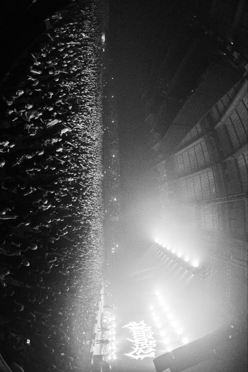 wucheyneclan tweet media