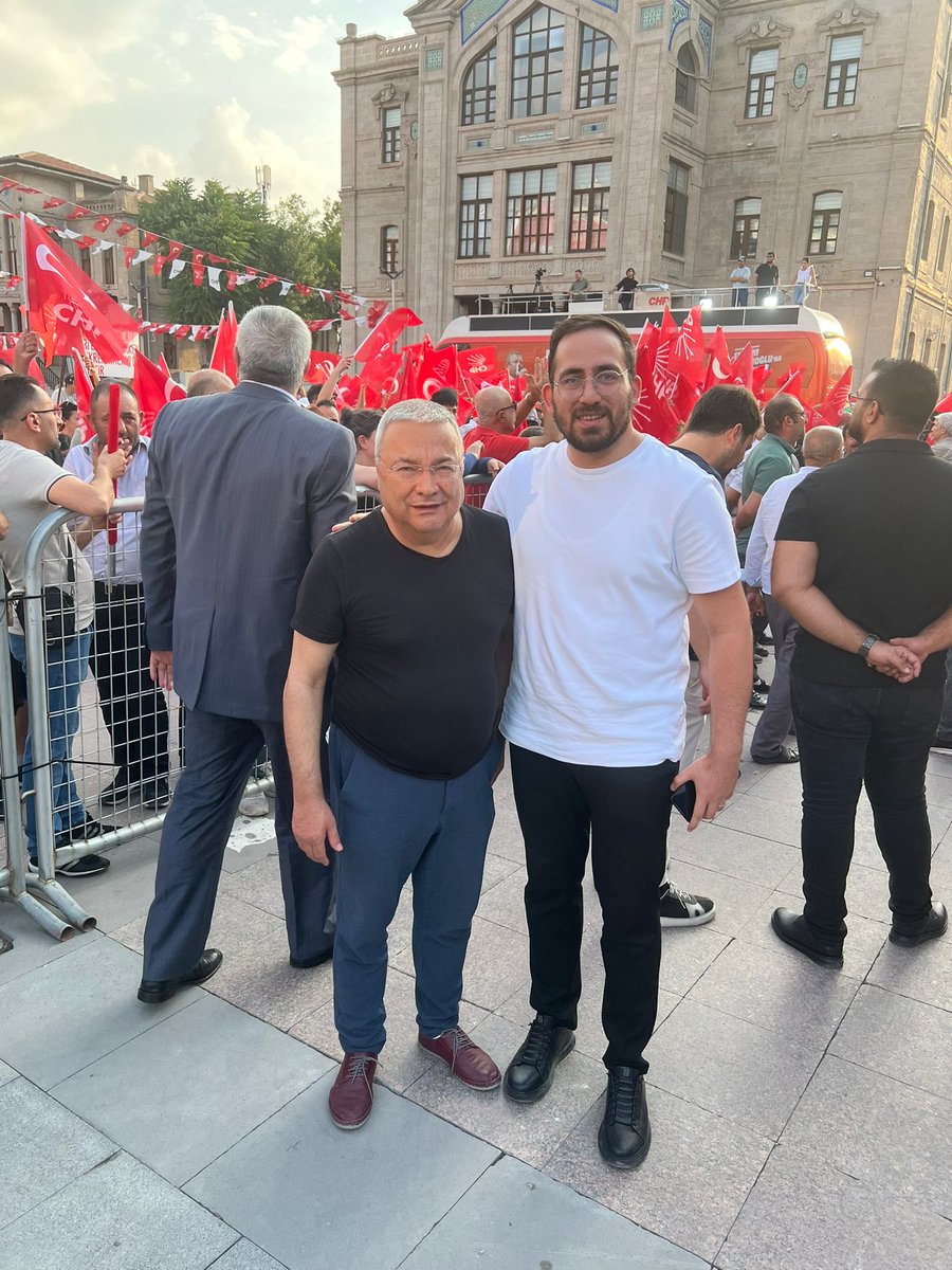 Yolun açık olsun Uğurum emeklerin zayi olmasın Sürecin Mimarısın