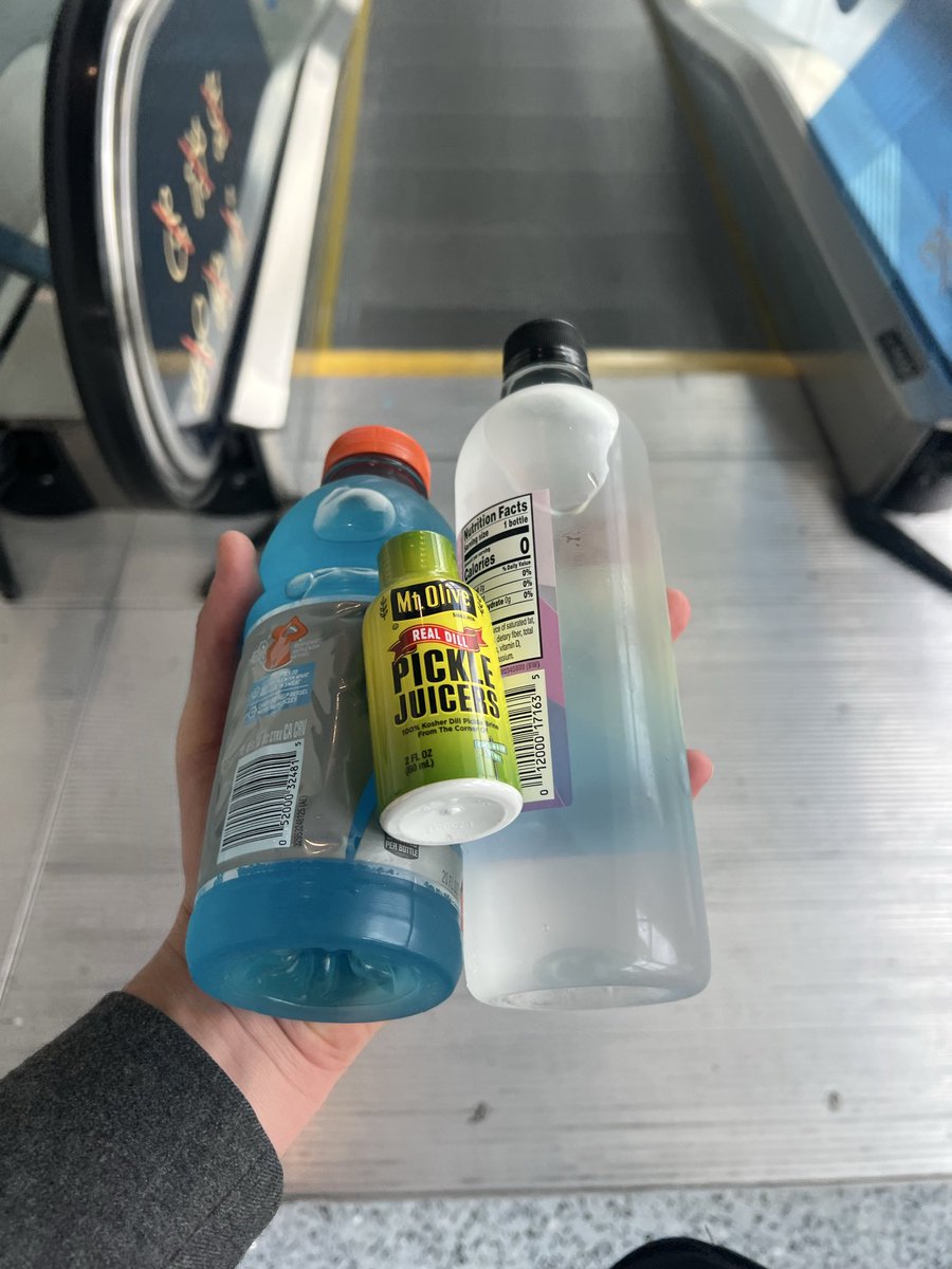 Stephan GuggenDolph tweet media