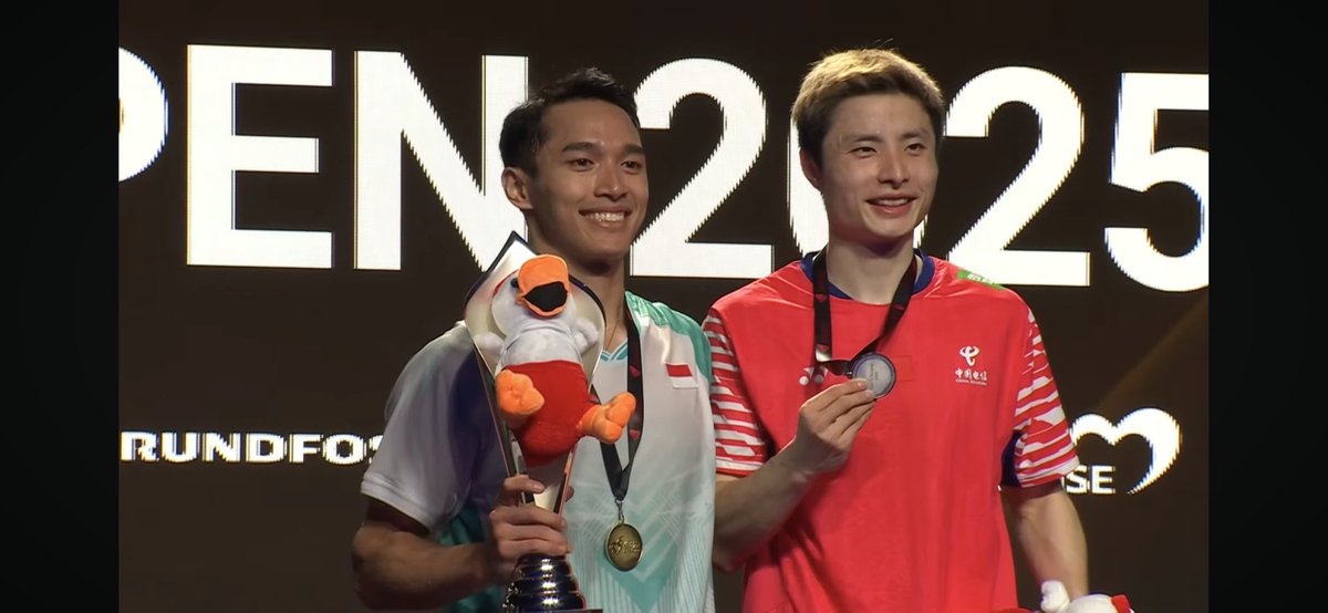 #DenmarkOpen2025 - Men's Singles

🥇Jonatan Christie (INA)
🥈Shi Yu Qi (CHN)

Congratulations to both players!