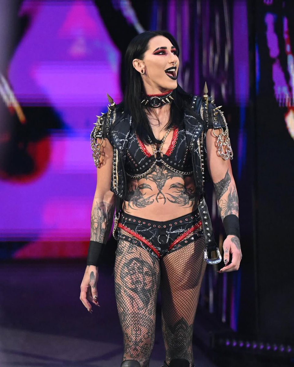 daily rhea (@dailyripiey) on Twitter photo 