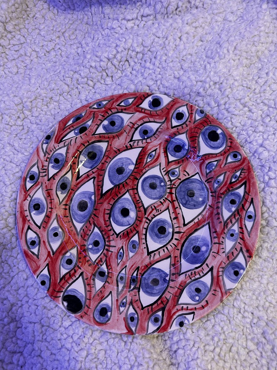 HermitAiri's tweet photo. I cannot wait until my computer is fixed…here is some previous work in the meantime #eyeseeyou https://t.co/uoyg7Jyrk1
