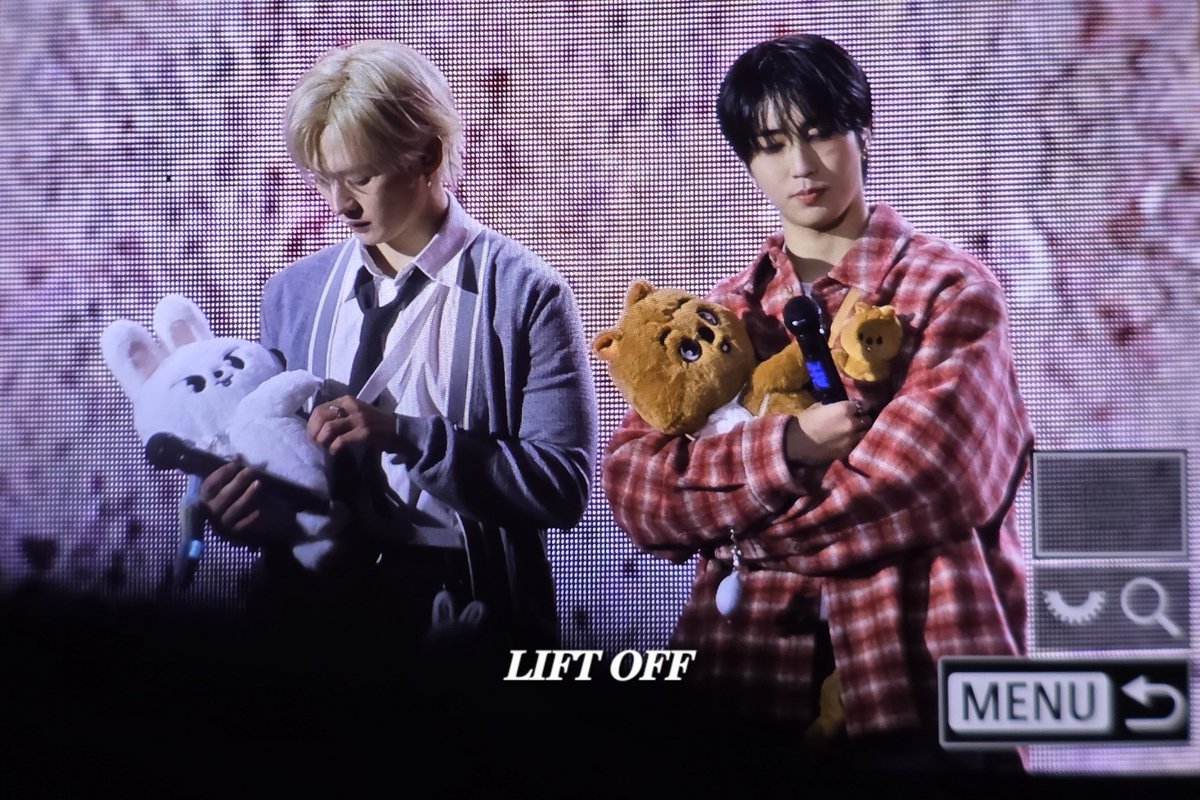 𝐋𝐈𝐅𝐓 𝐎𝐅𝐅 tweet media