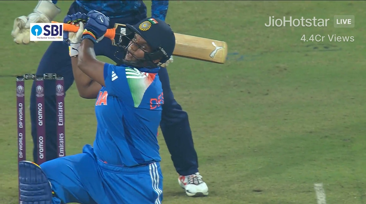 MidnightMusinng's tweet photo. India are choking yet again !! Deepti Sharma falls after an absolutely unnecessary shot !!
#INDvENG #INDvsENG #INDWvENGW #INDvsENGW https://t.co/s234RHZT9c
