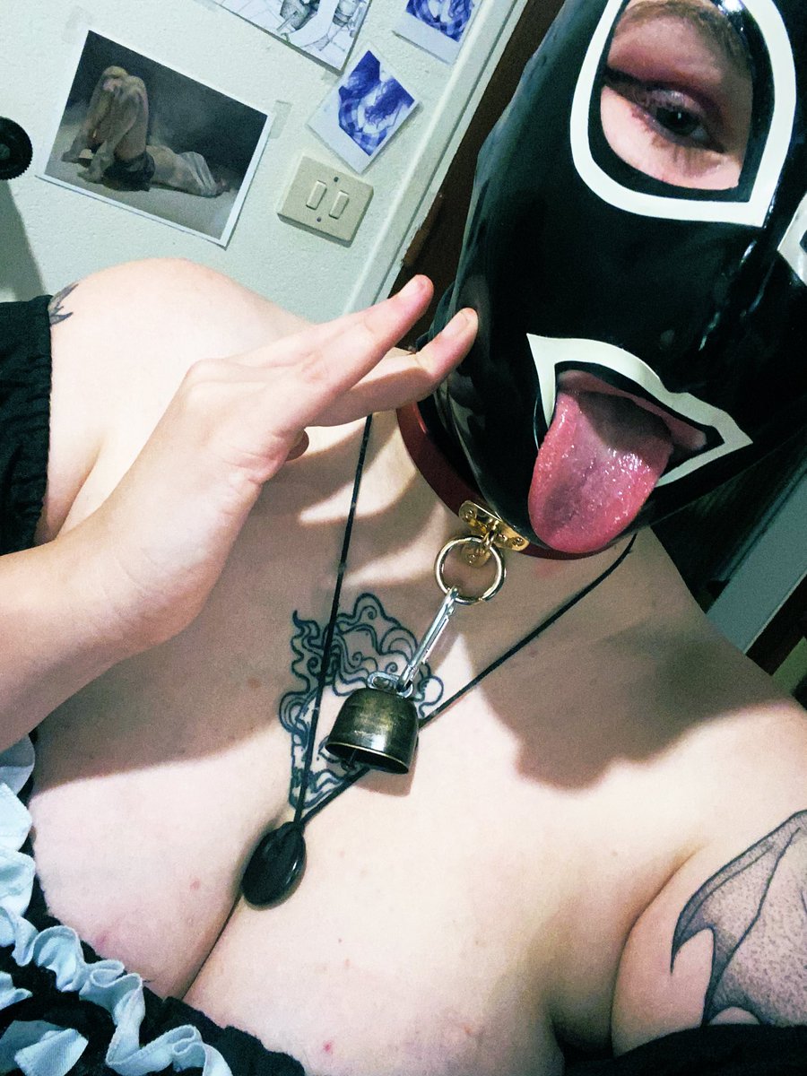 Slave_omocha (@slave_omocha) on Twitter photo 