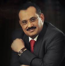 هذه احد الأقطاب الذين عملوا بكل قدراتهم لإسقاط النظام وتدمير اليمن وتنفيذا لمخطط الاستعمار بالمنطقة حسبنالله ونعم الوكيل في كل عميل كان له بصمة للحال الذي وصلنا اليه