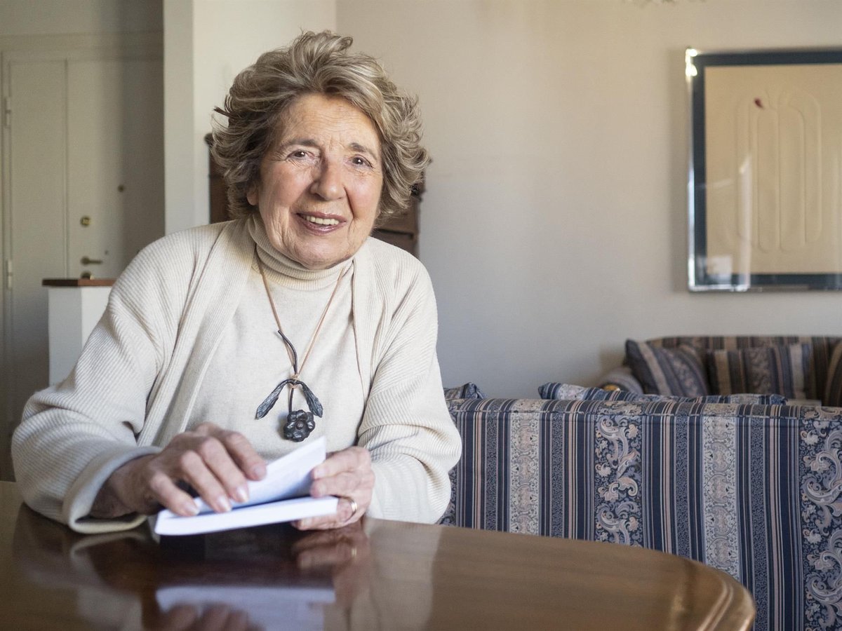 RoxanaMinzatu's tweet image. Europe pays tribute to Sofia Corradi, whose vision inspired the creation of the Erasmus programme.
Alongside a number of visionary academics and students, she believed that learning across borders could build a stronger, united Europe.
Her legacy lives on in millions of young…