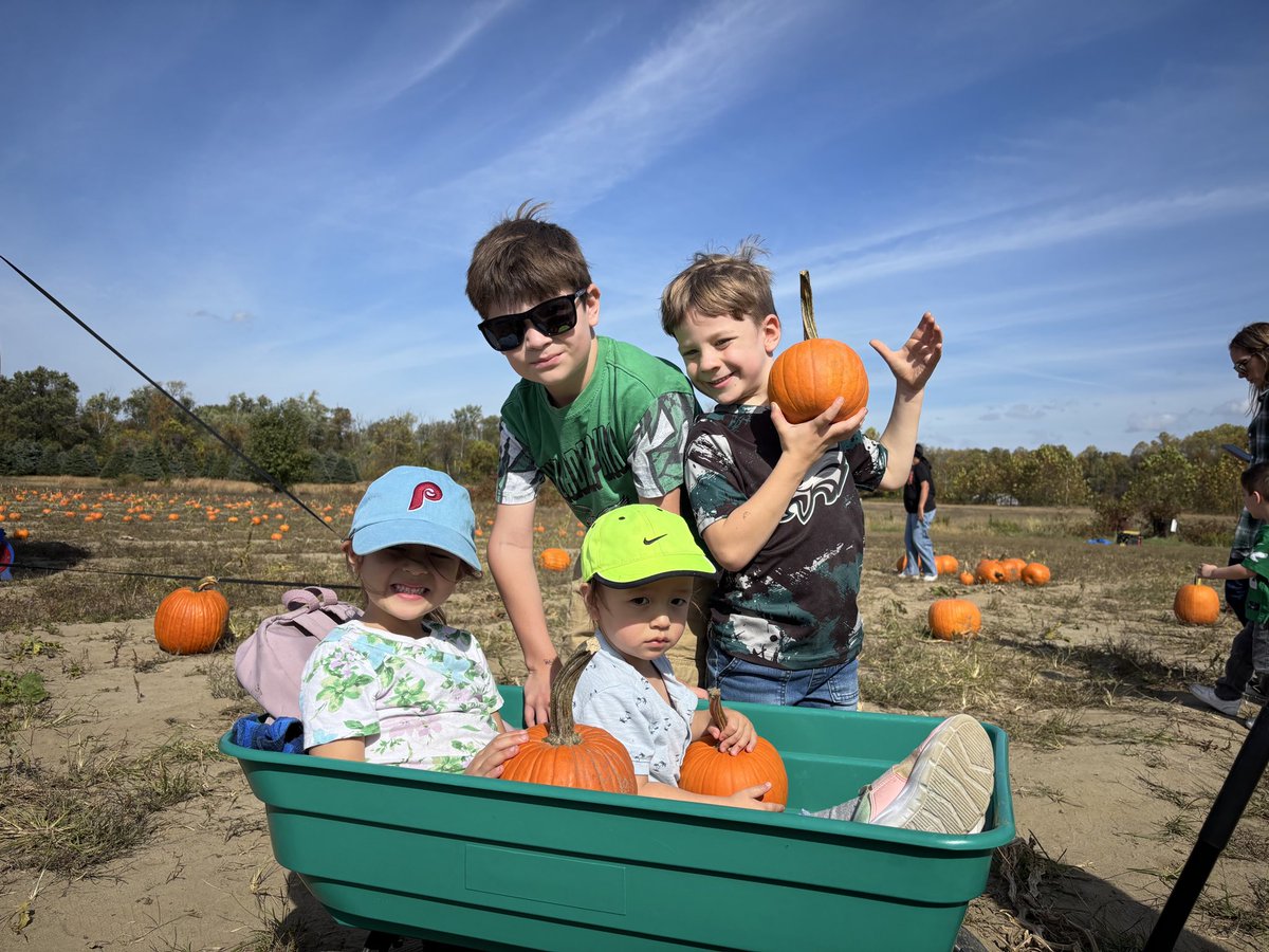 The "Philly four" grandkids today!