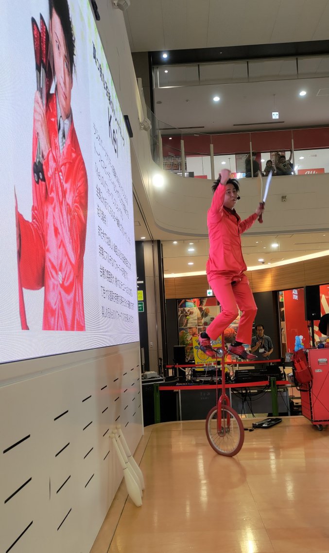 大道芸人パフォーマンス