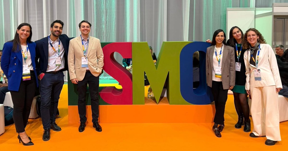 Estoy muy orgullosa del equipo  #TumoresDigestivos de #OncologiaMedica en <a href="/Hospital_FJD/">Fundación Jiménez Díaz</a> 

Congreso Europeo de Oncología Médica
<a href="/myESMO/">ESMO - Eur. Oncology</a> #ESMO25 en Berlin - #aprendiendo, #presentando nuestros datos y buscando los mejores #EnsayosClínicos para nuestros pacientes 💪

#Equipazo