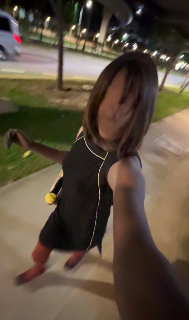 encasementslut tweet media