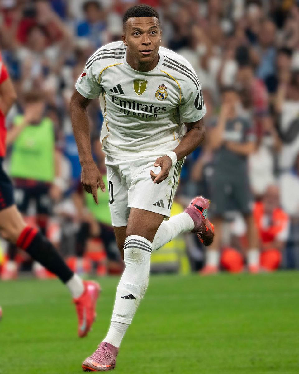 11 Consecutive games scoring by Mbape is insane 🎉🐐@mbape