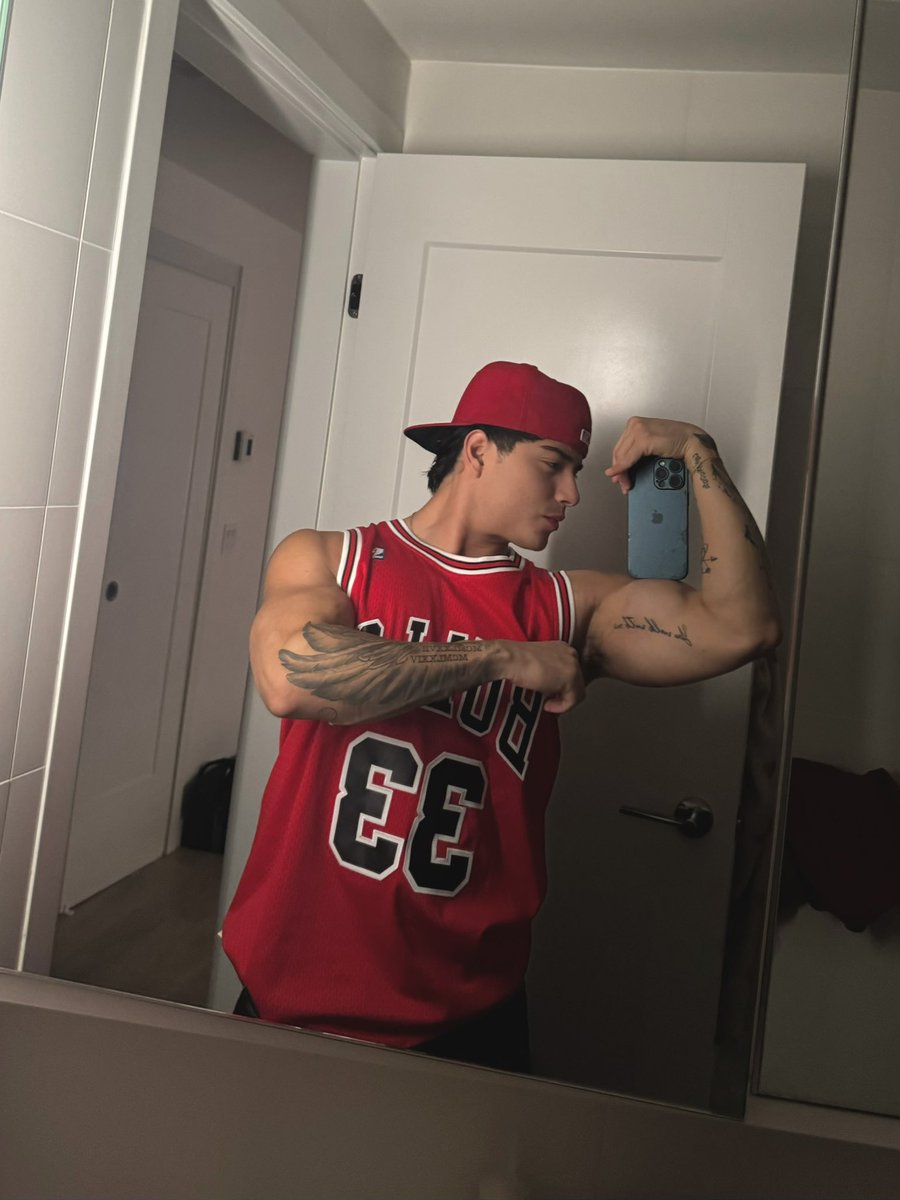 AlphaStrada's tweet image. sexii papiii🥵🥵🥵