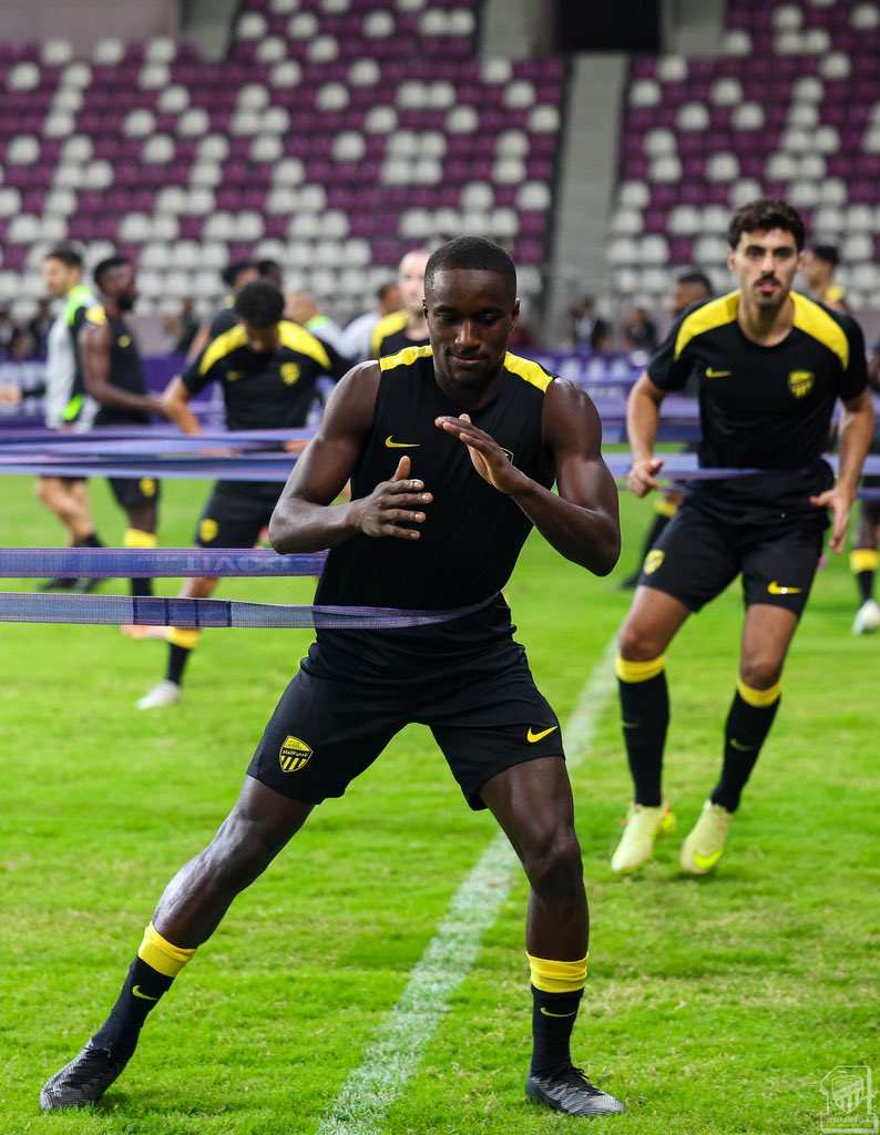 عبدالرحمن الاستثنائي 💛☝🏻 tweet media