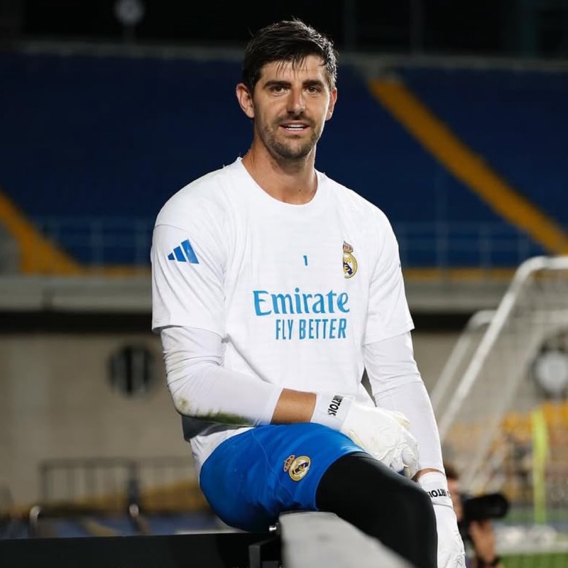 Madrid Xtra (@madridxtra) on Twitter photo 🚨 NEW: Courtois will be READY for El Clasico. <a href="/ellarguero/">El Larguero</a> 🚨 NEW: Courtois will be READY for El Clasico. <a href="/ellarguero/">El Larguero</a>
