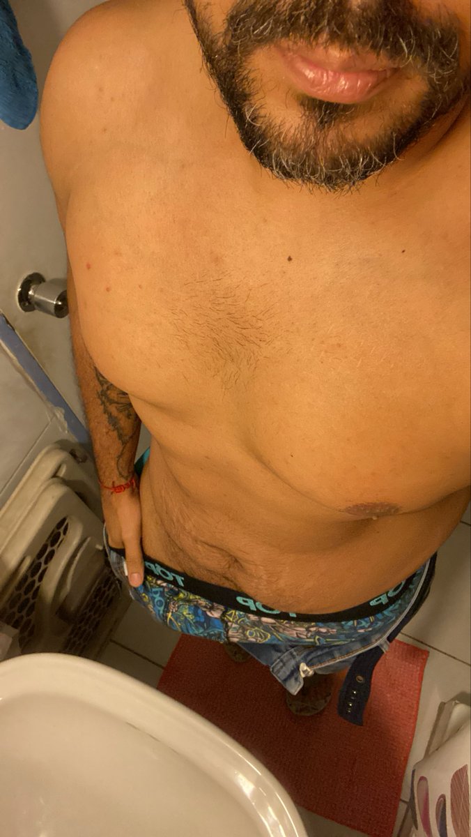 tomoe2269's tweet photo. que rico domingo😈 https://t.co/wwh5fn8uIa