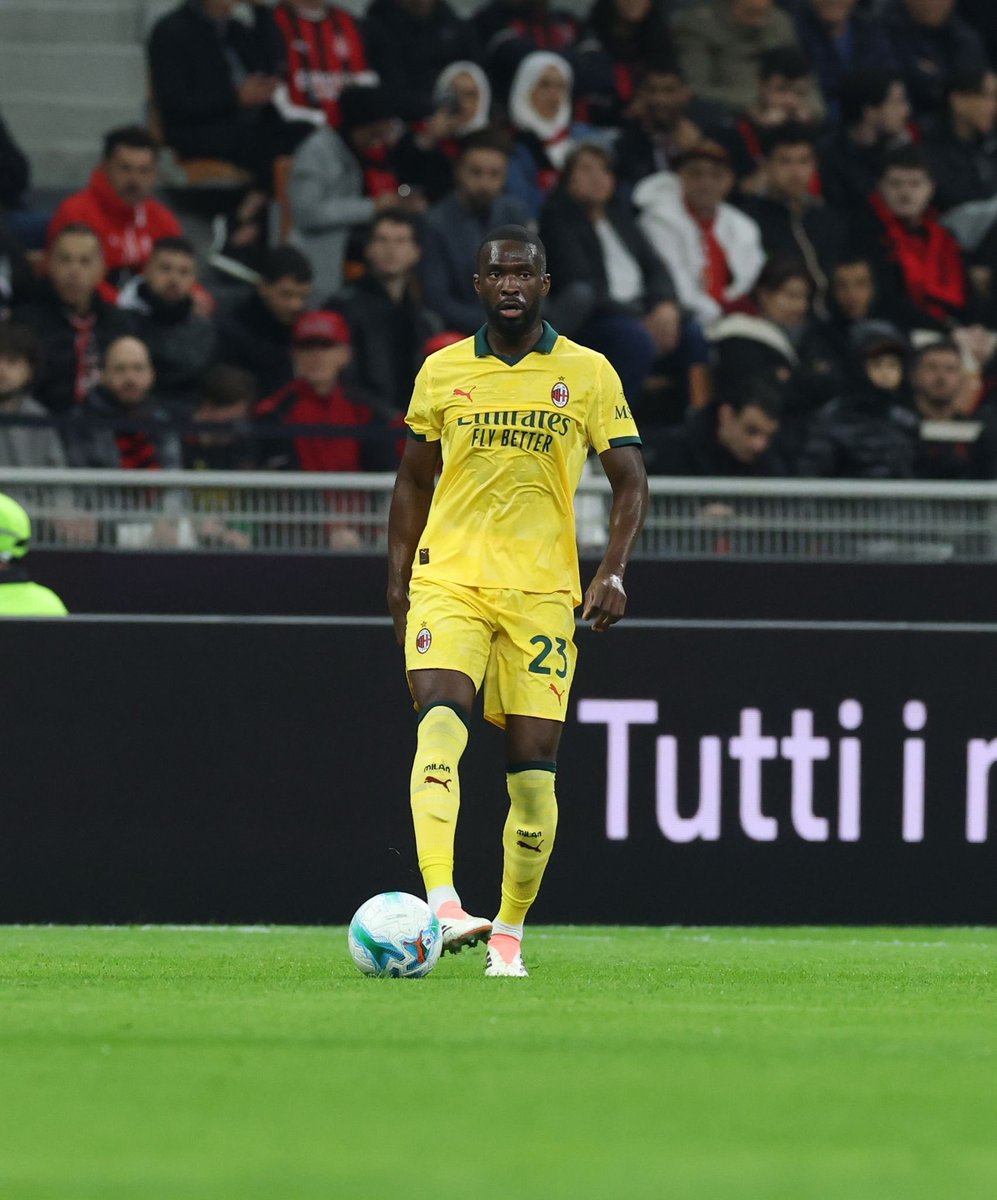 fikayotomori_'s tweet image. This team💪🏿🖤❤️