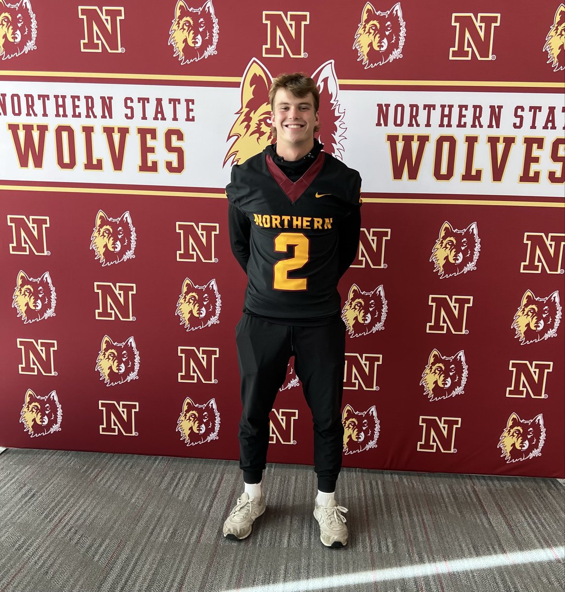 Thank you for having my back out to Aberdeen, SD <a href="/NSUCoachSchmidt/">Mike Schmidt</a> <a href="/CoachGlas05/">Jason Glasco</a> <a href="/NSUFOOTBALL/">NSU WOLVES FOOTBALL</a>