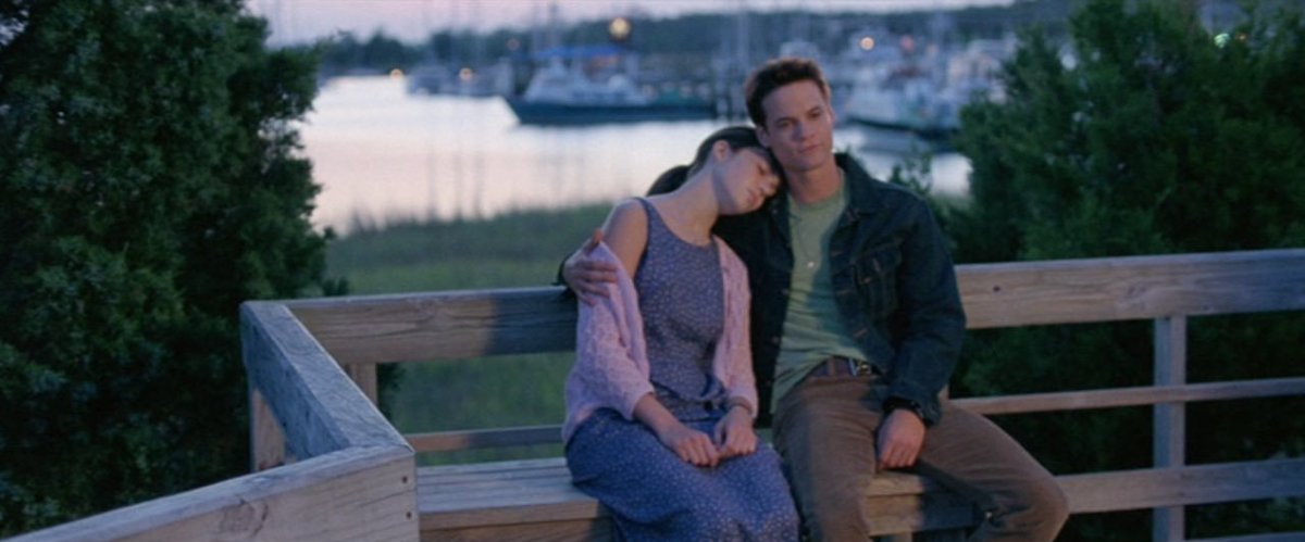 TheCinesthetic's tweet image. A Walk to Remember (2002)