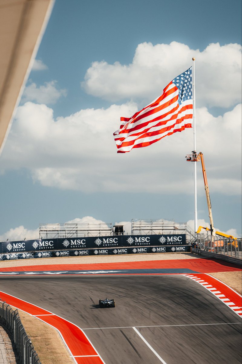 alex_albon's tweet image. Started out of position, pace was good, hard tyre wasn’t 🫠 recovered as much as possible. Ready for a clean weekend in Mexico.