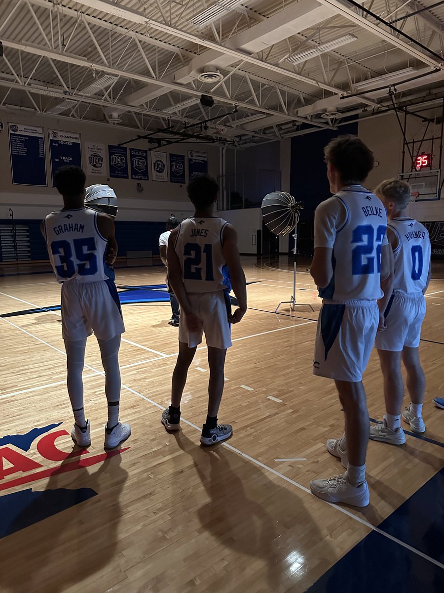 Minnesota West Men's Basketball tweet media