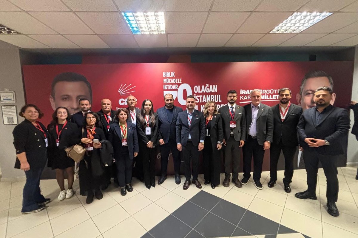 39. Olağan İstanbul İl Kongremizi büyük bir demokrasi şöleniyle tamamladık.
Bu kongreden yükselen en güçlü mesaj ise, Genel Başkanımız Sayın Özgür Özel’in de ifade ettiği gibi, mücadelemizin kararlılıkla, azimle ve umutla devam edeceğidir.

Biz hazırız ve inanıyoruz!
Ve biliyoruz