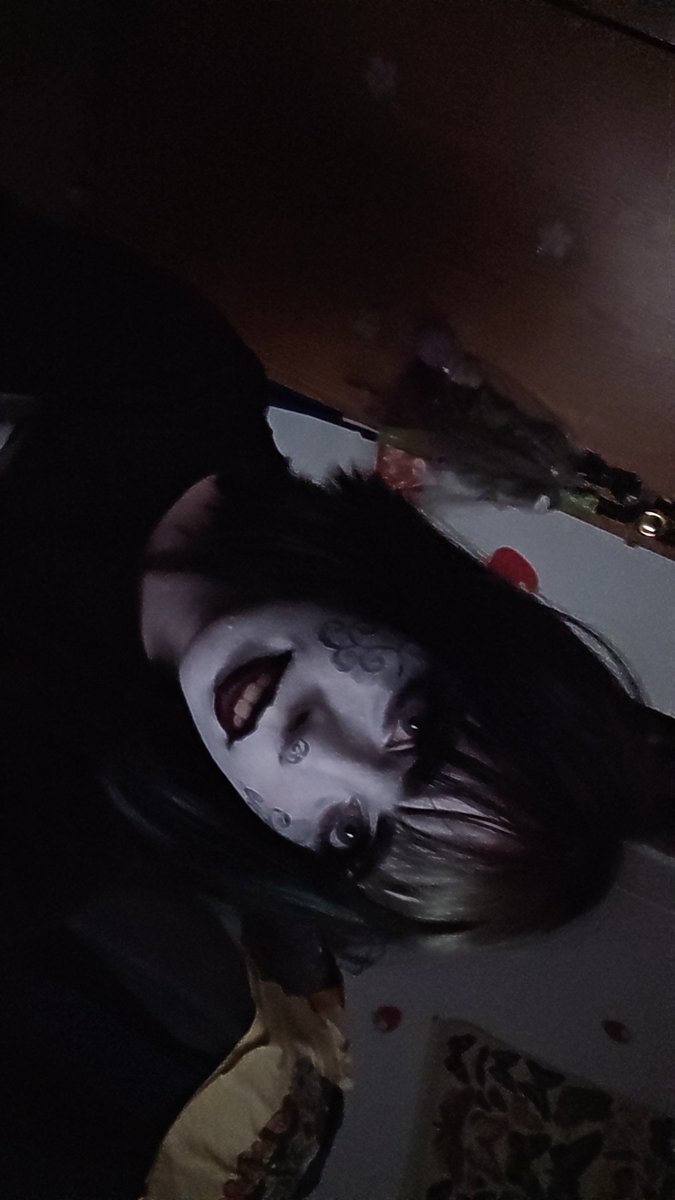 VirtualSarahh's tweet image. She doesn&apos;t even go here..