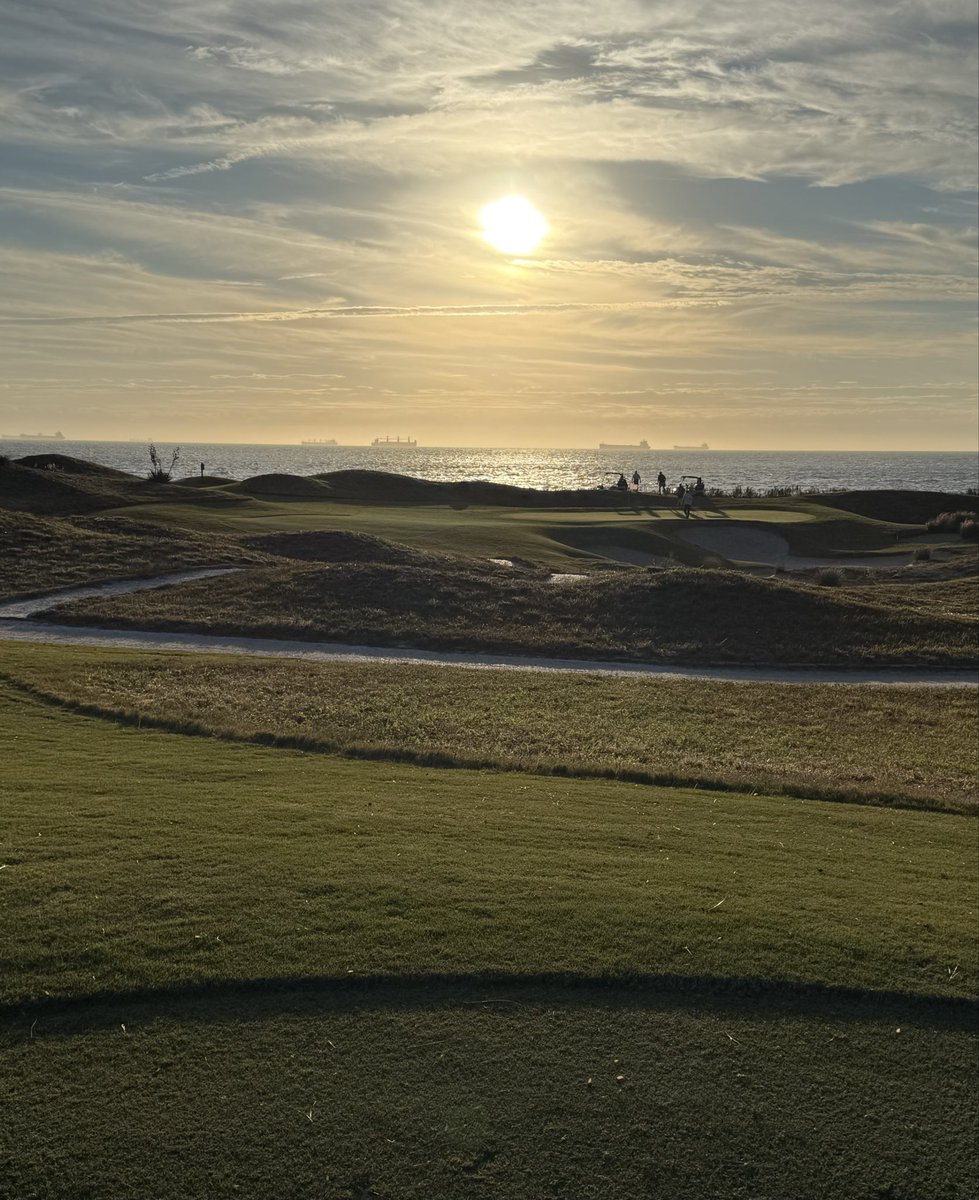 Plisken2112's tweet photo. Late day course check, things are looking good! #esva #nicklausdesign #joesaylor https://t.co/NoXyXHoNrc