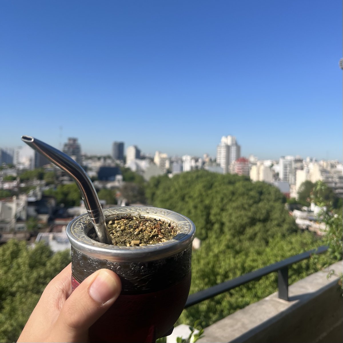 No design post today, just touching grass and having some mates while getting ready for the week 🧉